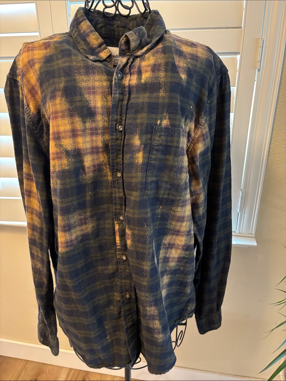 Handmade one of a kind distressed Plaid Rooster Patch Flannel Shirt - Picture 7 of 8